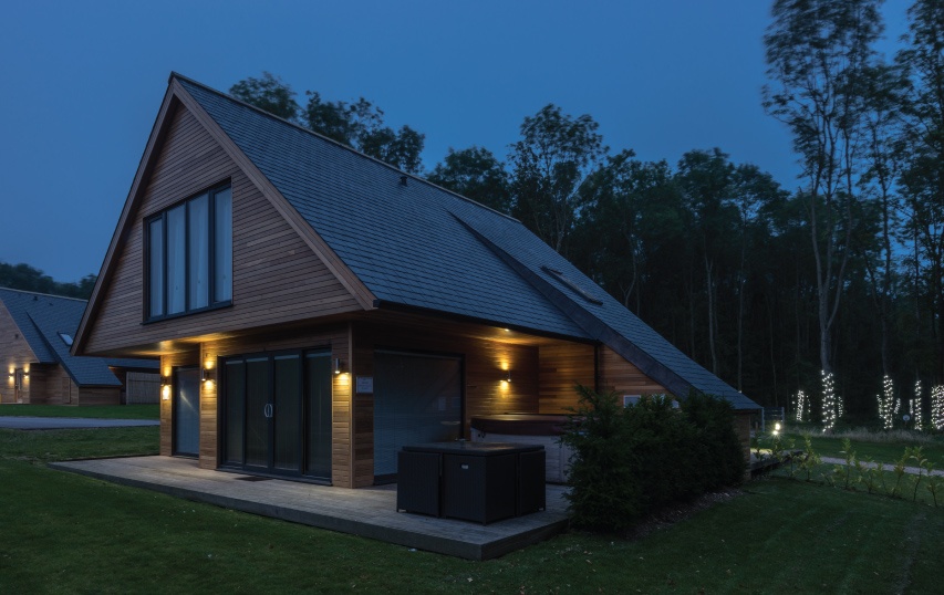 Country Lodges (Verenigd Koninkrijk) met de CUPA 12 natuurlei.
