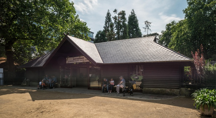  renovatie van het dak van de Antwerpse zoo
