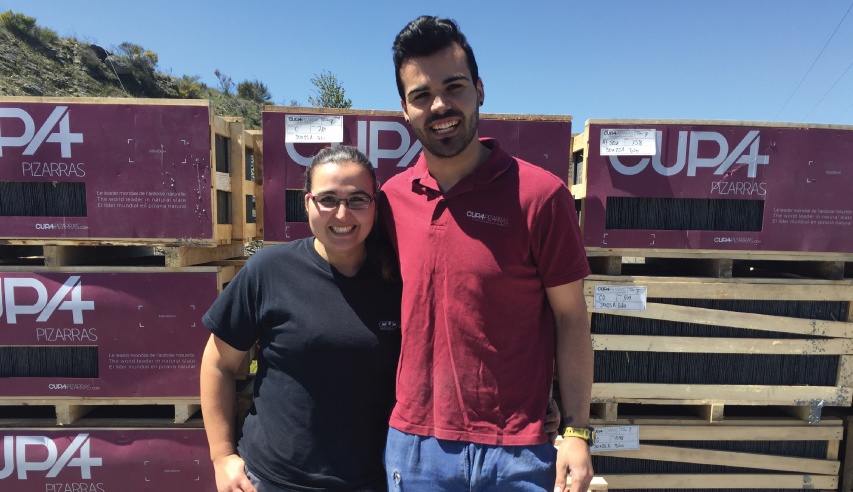 david y mari carmen solis trabajadores de cupa pizarras