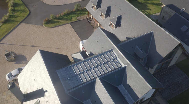 natural slate roofs of scottish houses