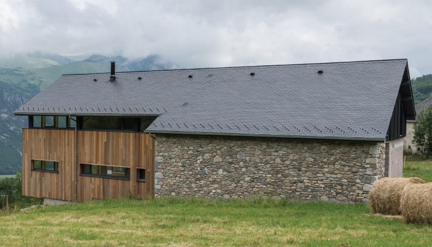 gable roof