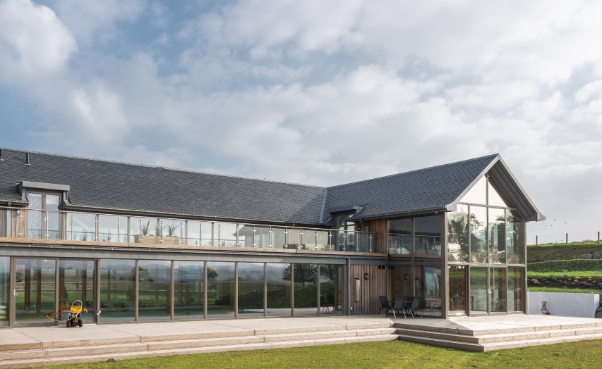 natural slate roofing on balwise Mansion uk