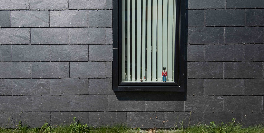 Natural Slate Cladding The Perfect Solution For Architecture Cupa Pizarras - Grey Slate Wall Tiles Outdoor Uk