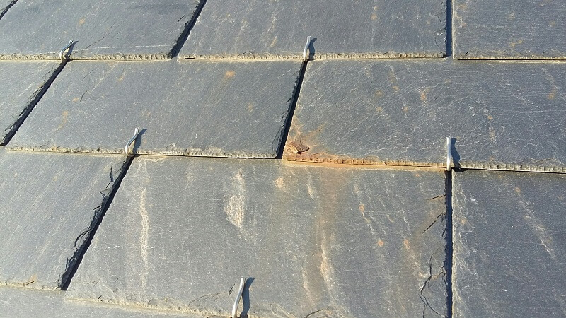 oxidation in roofing-slates