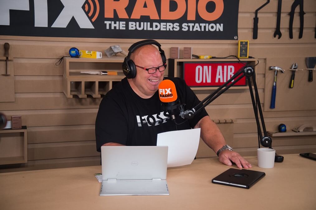 Clive Holland fix radio