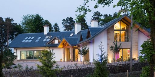 Boomerang-shaped slate roof in Stirlingshire