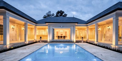 Parkwood Hause, Australia
