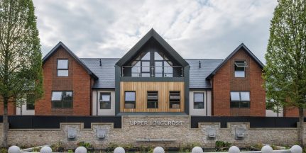 upper_longcross